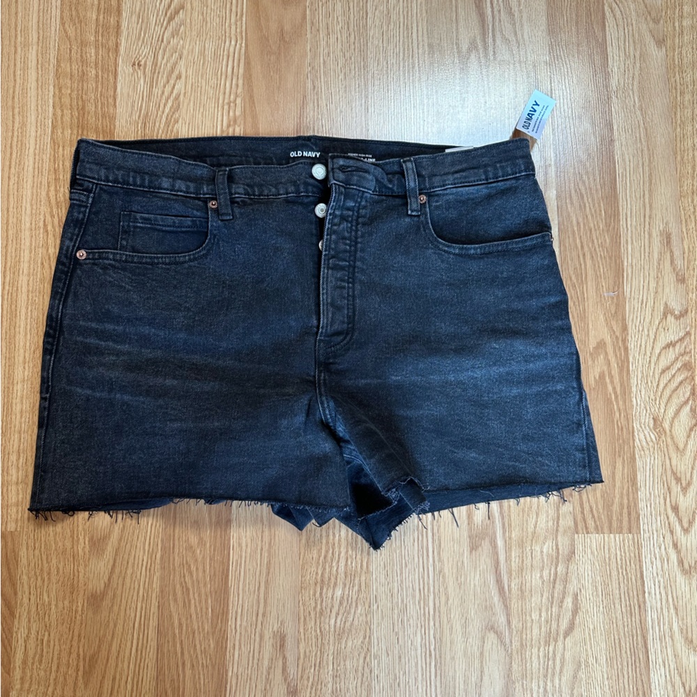 Old Navy sky-hi A-line jean shorts size 16